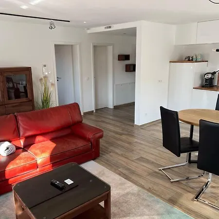 Gemuetliche Mit Grosser Terrasse Appartamento *