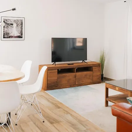 Gemütliche Mit Großer Terrasse Bruckmühl