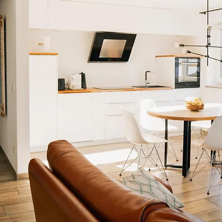Gemuetliche Mit Grosser Terrasse Appartement Bruckmühl
