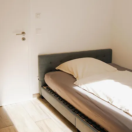 Gemuetliche Mit Grosser Terrasse Apartman *