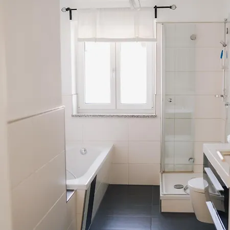 Appartement Gemuetliche Mit Grosser Terrasse Bruckmühl